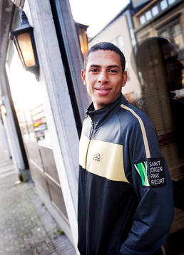 Eddie Hernandez, Häcken