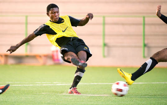 Majeed Waris, Häcken