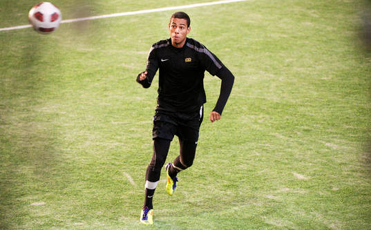 Eddie Hernandez, Häcken