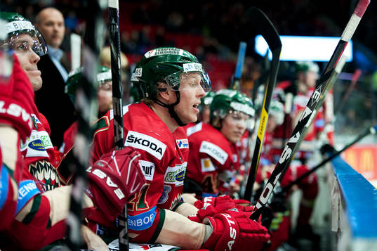 Frölundas avbytarbänk, Mikael Johansson