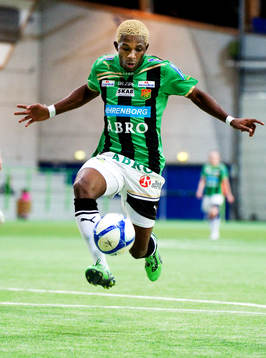Bläddra bland fler bilder av Fotboll, Color Line Cup, Start - Gais