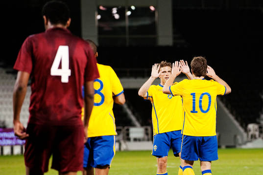 Anders Svensson och Tobias Hysén, Sverige, jubel