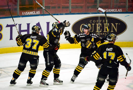 Victor Ahlström, AIK och Daniel Rudslätt, AIK, jubel