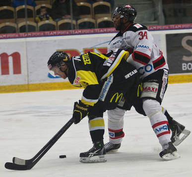 Bläddra bland fler bilder av Ishockey, Allsvenskan, Västerås - Malmö