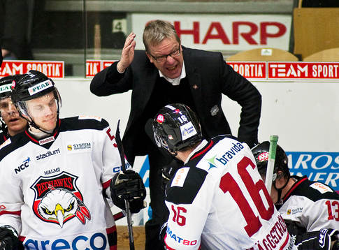 Ulf Taavola, tränare