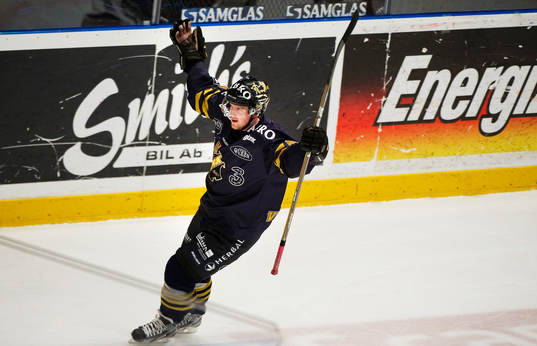 Victor Ahlström, AIK, jubel