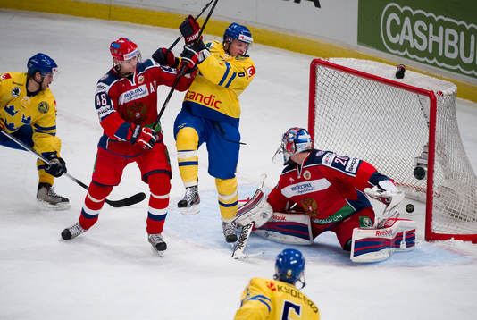 1-0 till Sverige, skott av Mattias Ekholm