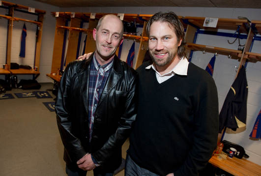 Svenska Spel. Peter Forsberg (t h)