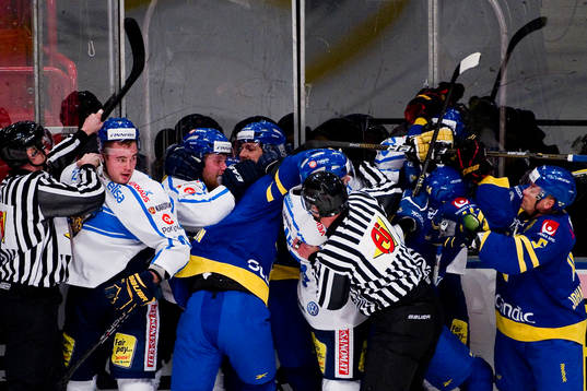 Bråk mellan lagen