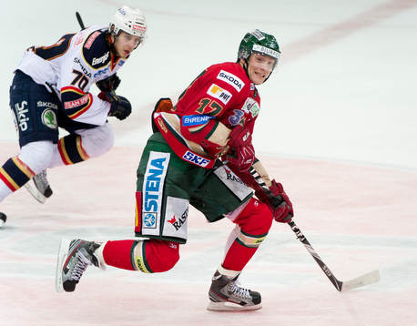 Jari Tolsa, Frölunda. Mario Kempe, Djurgården