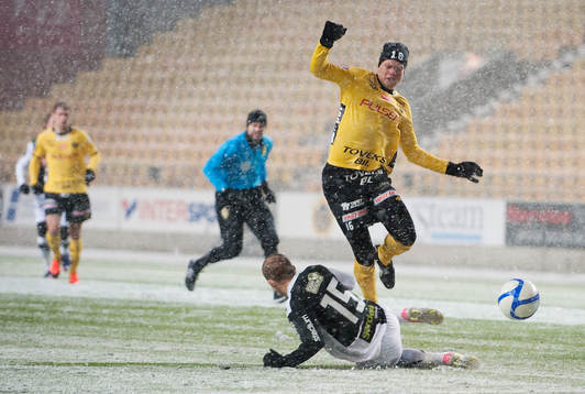 Viktor Claesson, Elfsborg, Kari Arkivu, Häcken