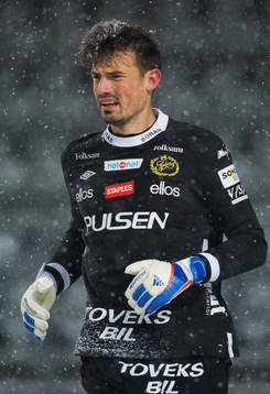 Kevin Stuhl-Ellegaard, målvakt