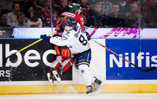 Mika Pyörälä, Frölunda, Per Ledin, Hv71