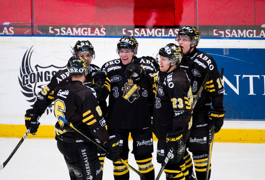 Robert Rosén, AIK skjuter in kvitteringen 1-1