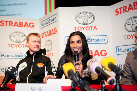 Fotboll, dam, damallsvenskan, Tyresö, presskonferens,