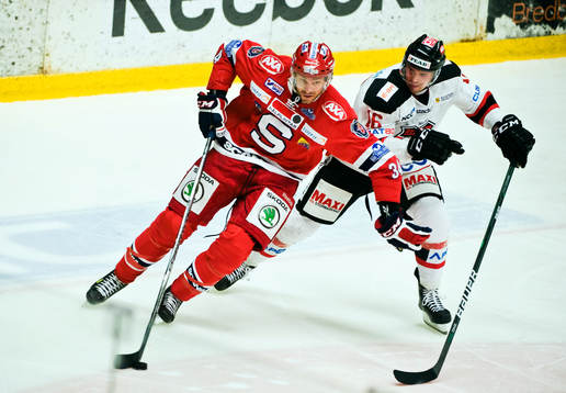 Jason Strudwick, Södertälje och Magnus Häggström, Malmö