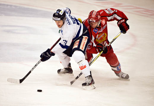 Carl Berglund, Bofors och Julius Larsson, Almtuna