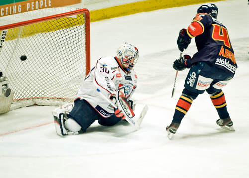 Fredrik Norrena, målvakt, Linköping och Pontus Åberg,