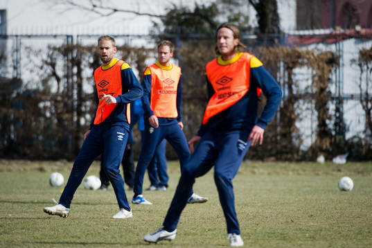 Backlinjen, Olof Mellberg, Andreas Granqvist och Jonas