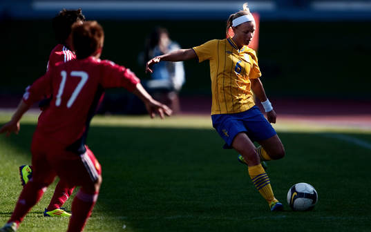 Sara Thunebro, Sverige