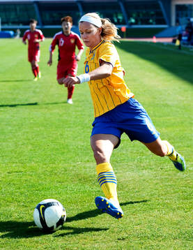 Sara Thunebro, Sverige