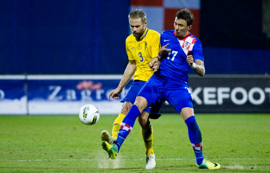 Olof Mellberg, Sverige och Mario Mandzukic, Kroatien