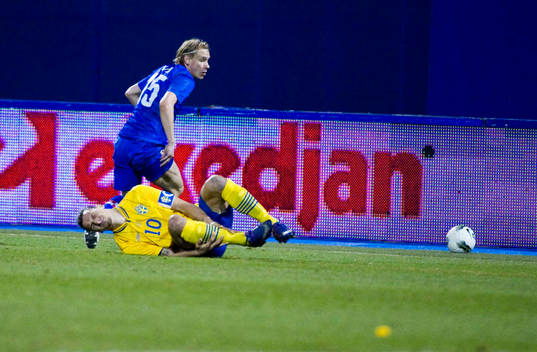 Zlatan Ibrahimovic, Sverige, skada, smärta