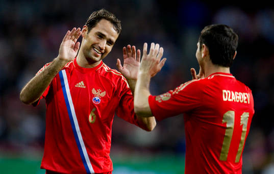Roman Shirokov, Alan Dzagoev, Ryssland, jubel, 1-0
