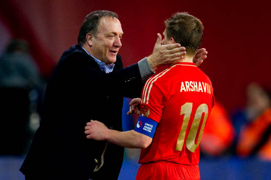 Dick Advocaat, förbundskapten och Andrey Arshavin, jubel