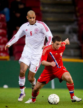 Simon Busk Poulsen, Danmark, Alan Dzagoev, Ryssland
