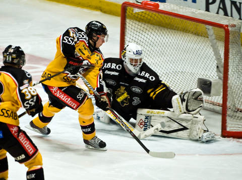 Sebastian Enterfeldt, Luleå och Markus Svensson, målvakt,