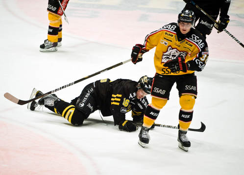 Tobias Viklund, AIK och Ville Viitaluoma, Luleå