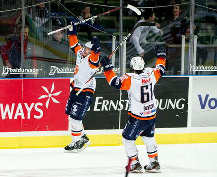 Johan Andersson, Växjö, gör 1-3 i öppen kasse, jubel