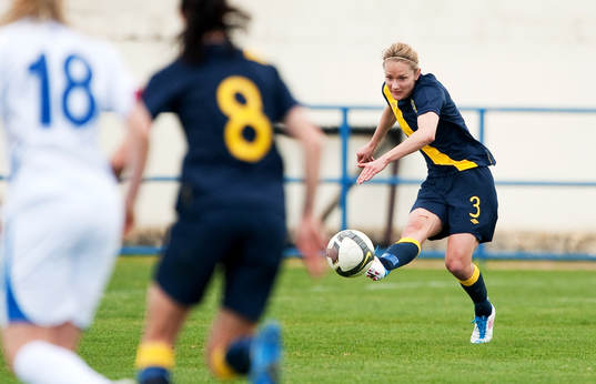 Stina Segerström, Sverige