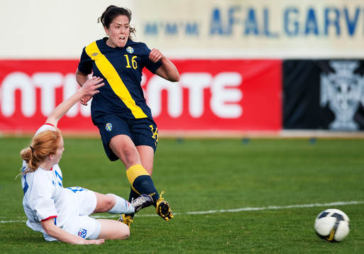 Madelaine Edlund, Sverige