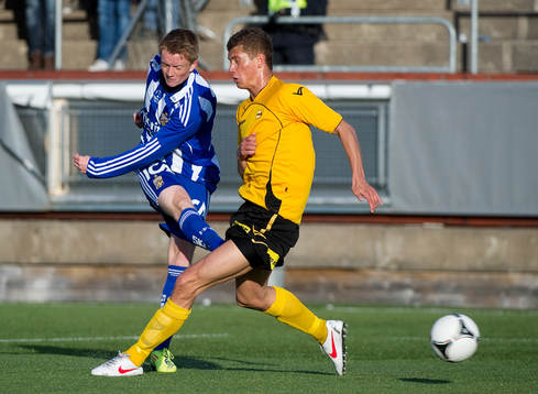 Sam Larsson, IFK Göteborg, gör 3-0. Isak Scheel,
