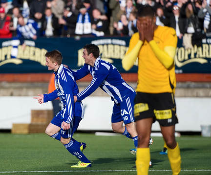 Sam Larsson, IFK Göteborg, gör 3-0, jubel Hannes Stiller,