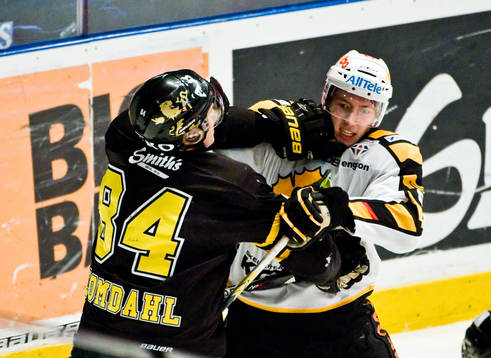 Patric Blomdahl, AIK och Petter Granberg, Skellefteå