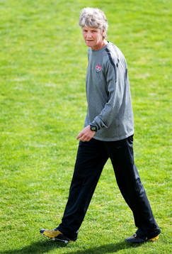 Pia Sundhage, förbundskapten