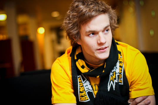 Supporters förbereder tifo