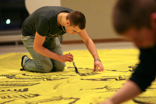 Supporters förbereder tifo