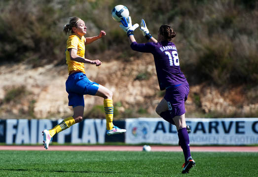 Stina Segerström, Sverige, Nicole Barnhart, målvakt, USA