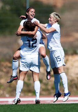 Alex Morgan, Megan Rapinoe, USA, jubel, 0-4