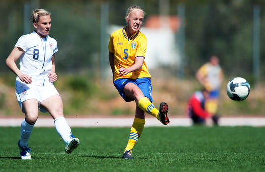 Amy Shilling Rodriguez, USA, Caroline Seger, Sverige