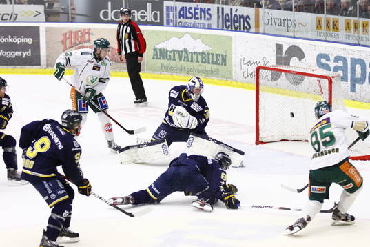 Mikael Johansson, Färjestad gör mål bakom Andreas