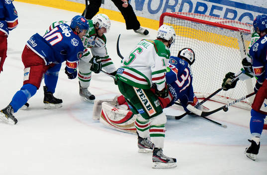 Jakob Johansson, Rögle  trycker in 3-0