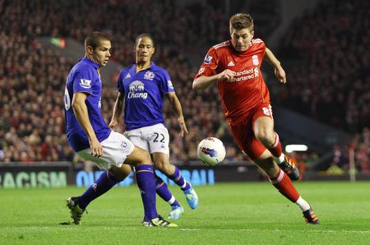 Bläddra bland fler bilder av Fotboll, Premier League, Liverpool v Everton