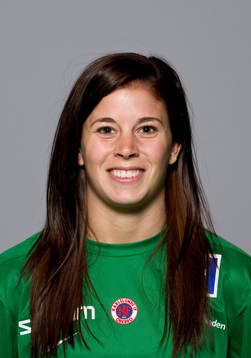 Stephanie Labbé