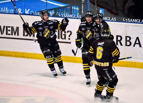 Oscar Steen, Johannes Salmonsson och Kent McDonell, AIK,