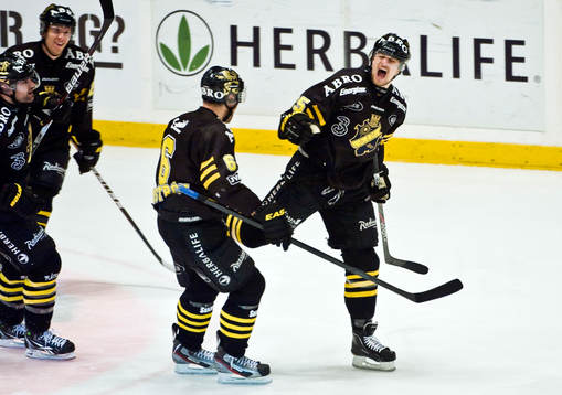 Johannes Salmonsson, AIK, jubel